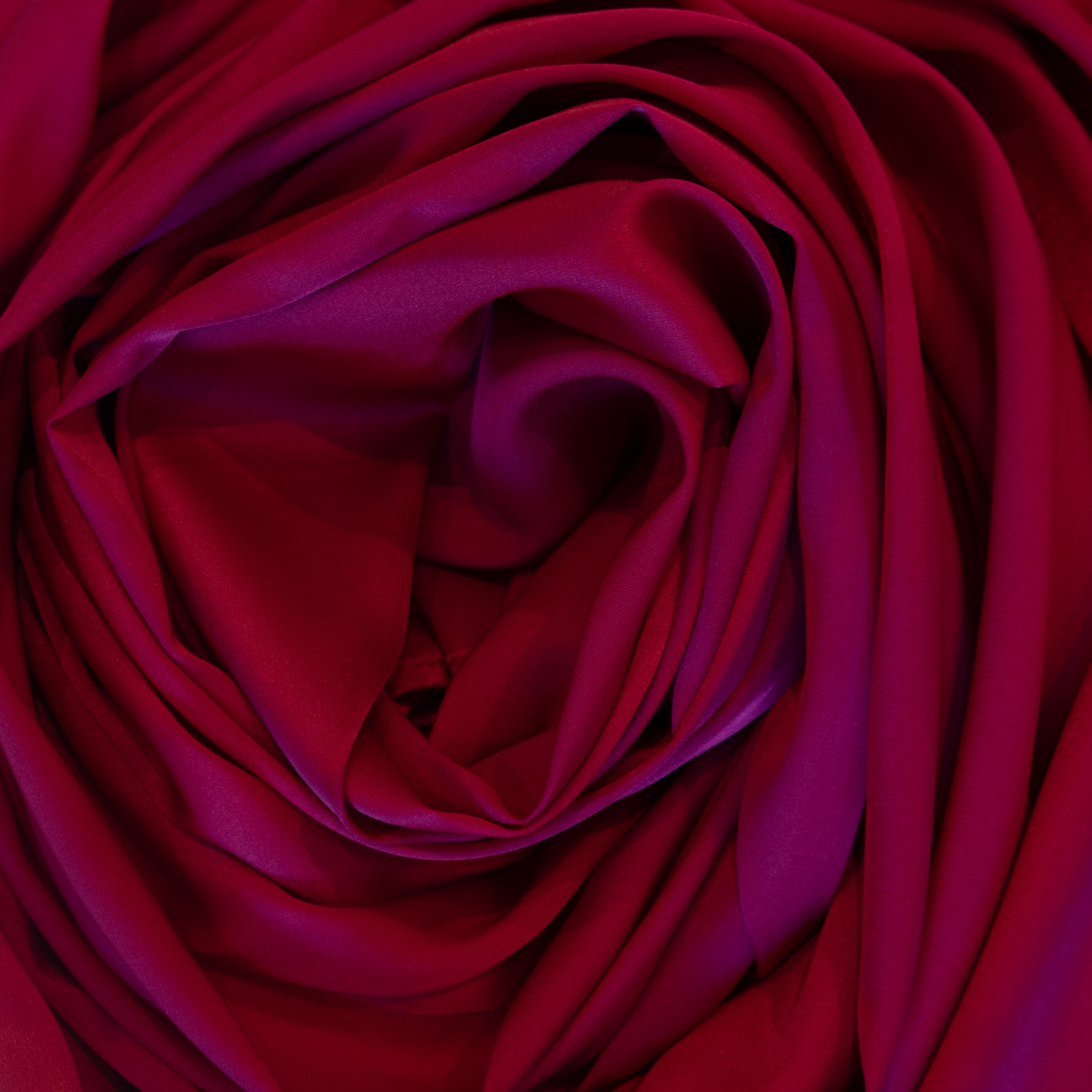Velora chiffon scarf in Fuchsia